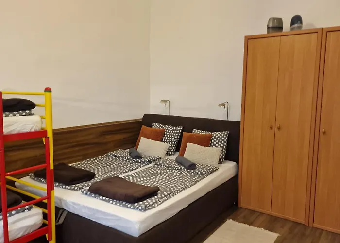 Apartament Dombovari Way Close To Elte It And Info Park Budapeszt